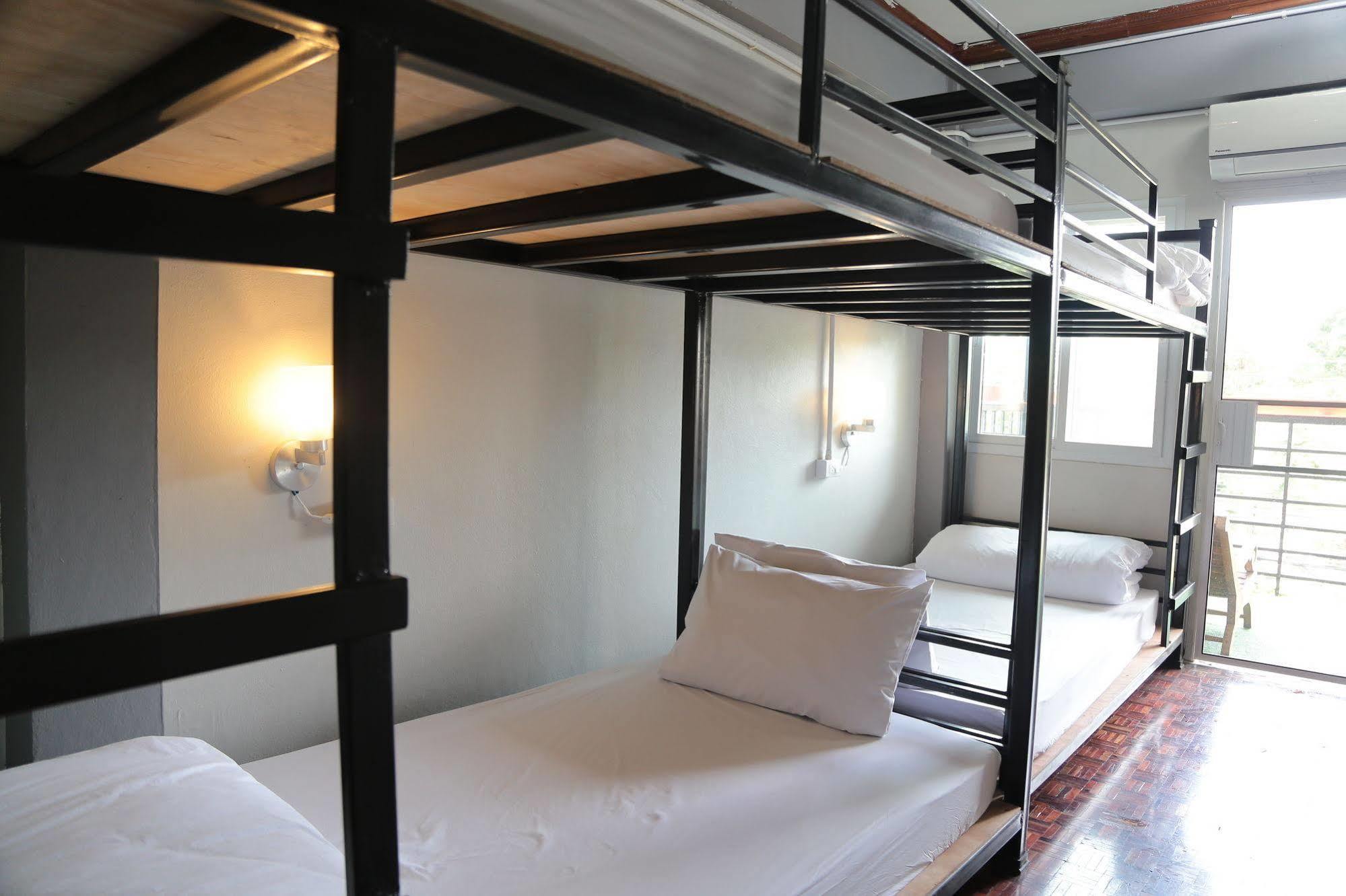 Cassette Hostel Chiang Mai Exterior photo